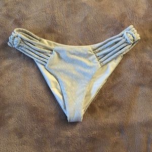 Frankie’s Bikinis bottoms